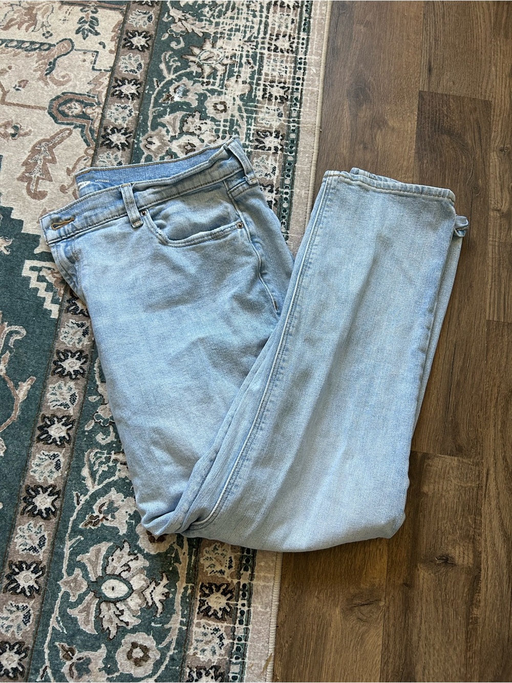 Old Navy Lightwash Boyfriend Jeans
